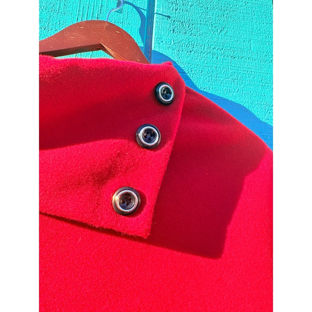 Red Asymmetrical Button Cowl Neck Poncho Wrap Made in France Fleece Cape - Picture 4 of 5